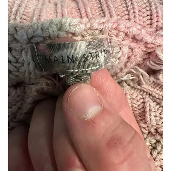 Main Strip Cropped V-Neck Sweater Distressed Hem Two-Toned Pink Tan - Picture 3 of 5